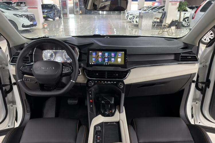 Used Lynk & Co 06 2020 1.5T Type Plus Interior 2