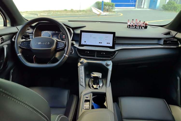 Used Lynk & Co 06 2020 1.5T JinPro model Interior 2