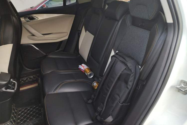 Used Lynk & Co 06 2020 1.5T Type Plus Interior 4