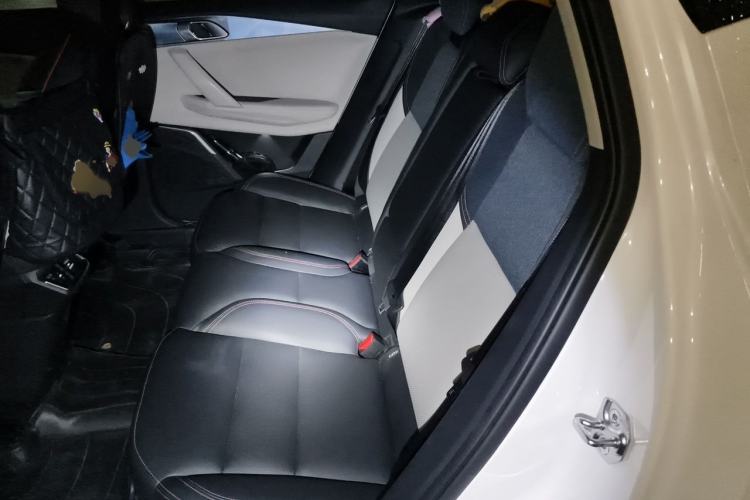 Used Lynk & Co 06 2020 1.5T YAO Halo Interior 4