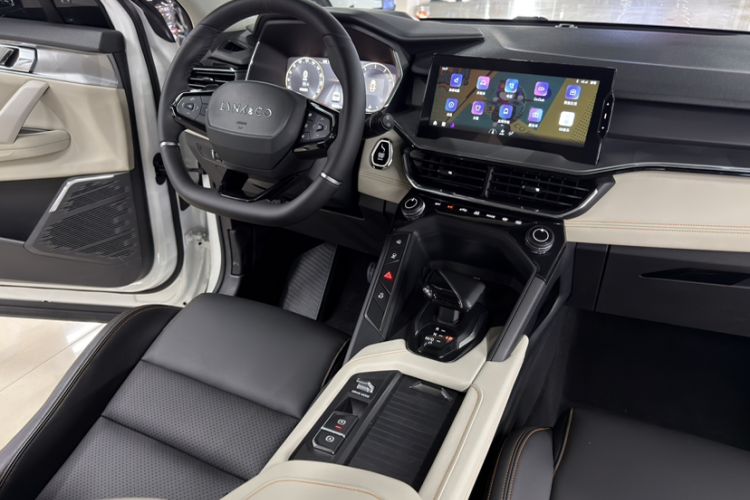Used Lynk & Co 06 2020 1.5T Type Plus Interior 7