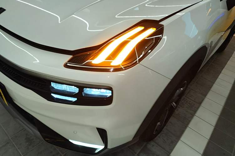 Used Lynk & Co 06 2020 1.5T JinPro model Left Front Headlight
