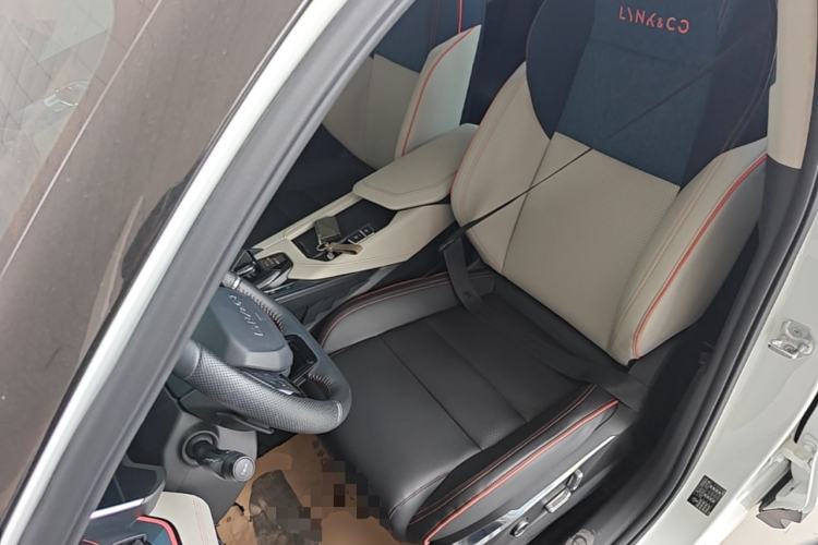 Used Lynk & Co 06 2020 1.5T YAO Halo Left Front Seat