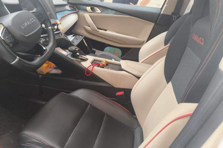 Used Lynk & Co 06 2020 1.5T YAO Halo Left Front Seat