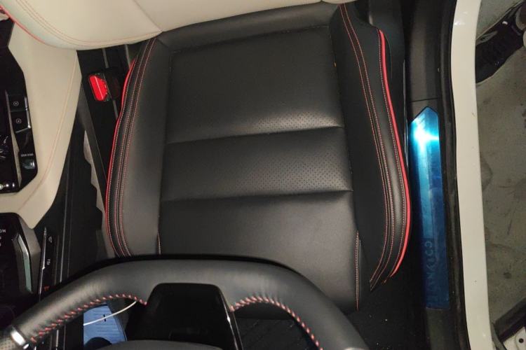 Used Lynk & Co 06 2020 1.5T YAO Halo Left Front Seat