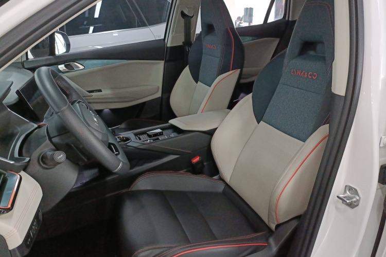 Used Lynk & Co 06 2020 1.5T YAO Halo Left Front Seat
