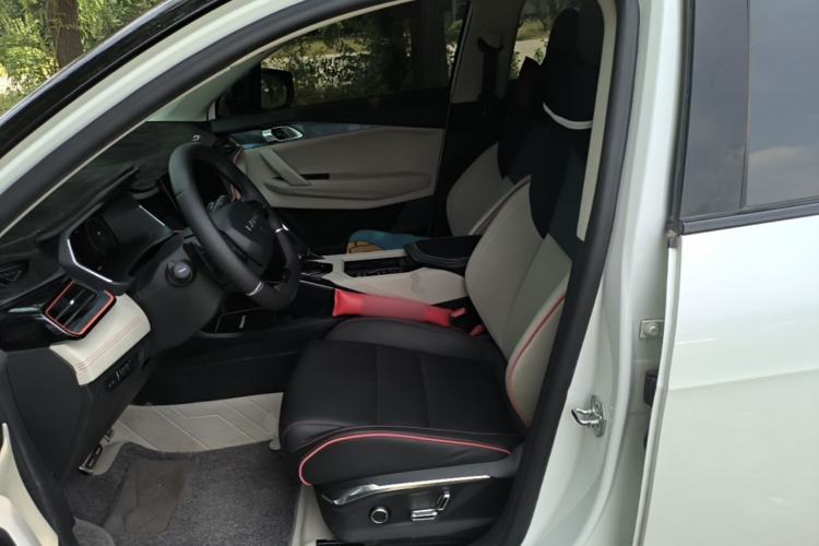 Used Lynk & Co 06 2020 1.5T YAO Halo Left Front Seat