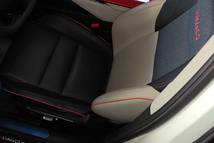 Used Lynk & Co 06 2020 1.5T YAO Halo Left Front Seat