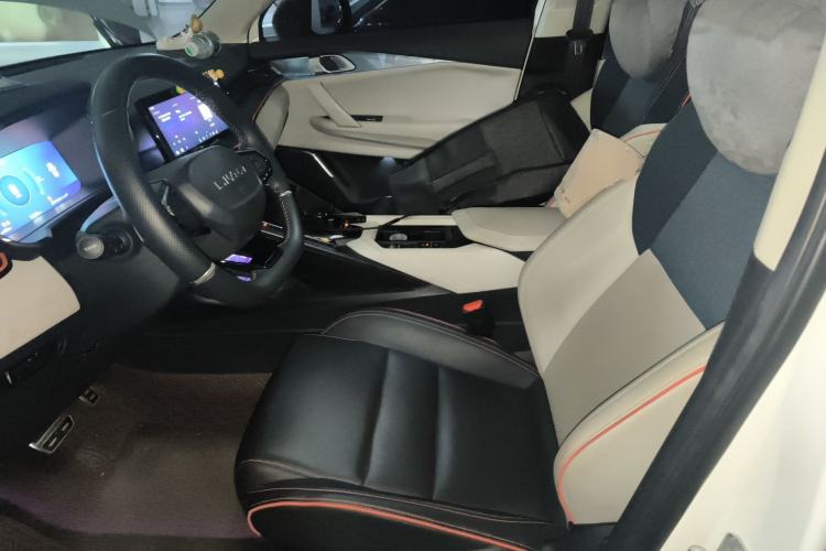 Used Lynk & Co 06 2020 1.5T YAO Halo Left Front Seat