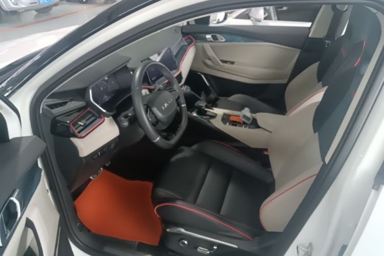 Used Lynk & Co 06 2020 1.5T YAO Halo Left Front Seat