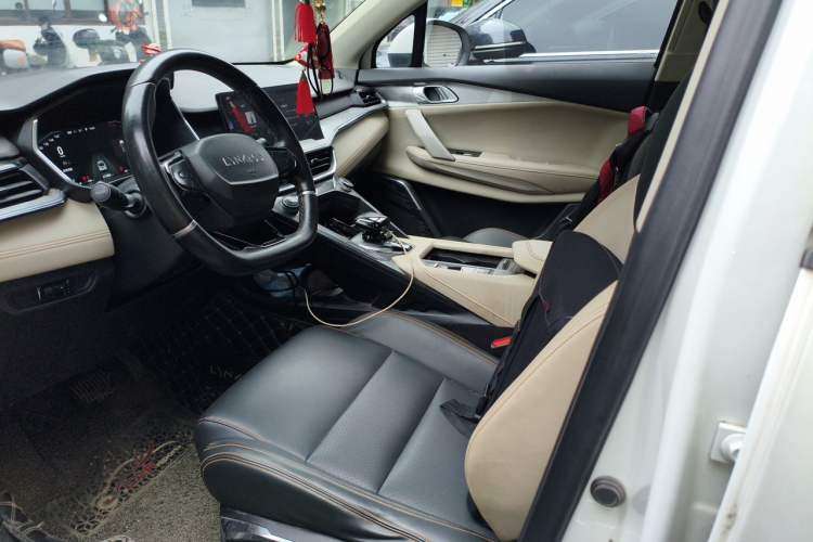 Used Lynk & Co 06 2020 1.5T Type Plus Left Front Seat