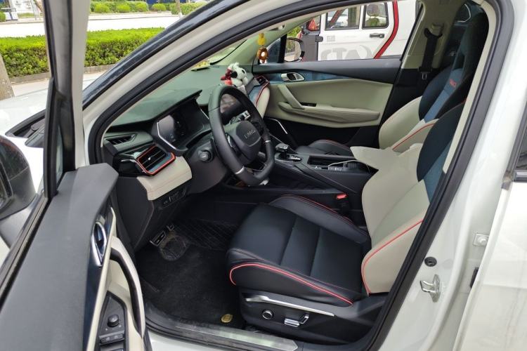 Used Lynk & Co 06 2020 1.5T YAO Halo Left Front Seat