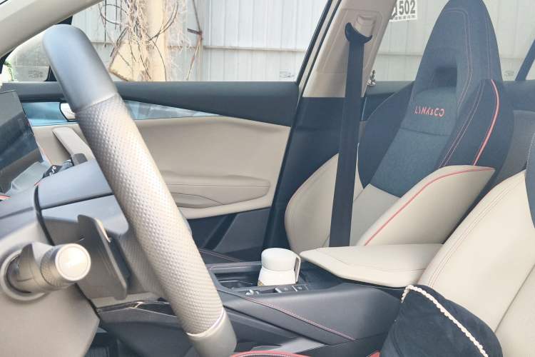 Used Lynk & Co 06 2020 1.5T YAO Halo Left Front Seat