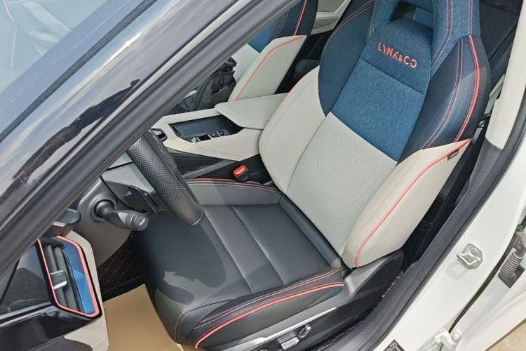 Used Lynk & Co 06 2020 1.5T YAO Halo Left Front Seat