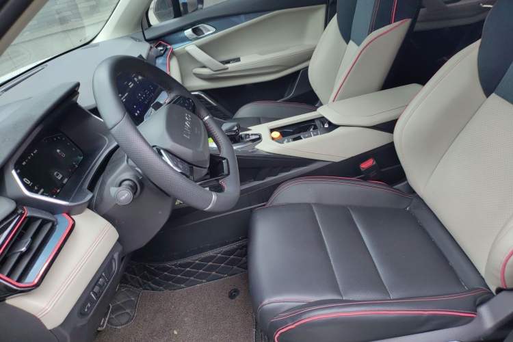 Used Lynk & Co 06 2020 1.5T YAO Halo Left Front Seat