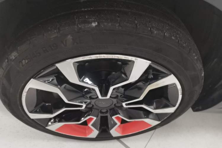 Used Lynk & Co 06 2020 1.5T YAO Halo Left Front Wheel Hub