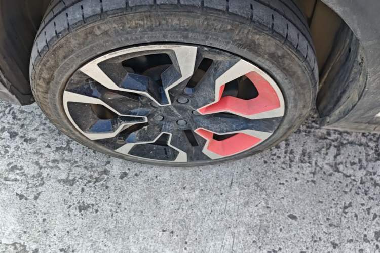 Used Lynk & Co 06 2020 1.5T YAO Halo Left Front Wheel Hub