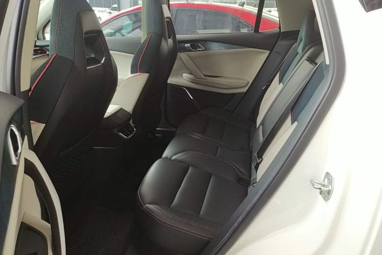 Used Lynk & Co 06 2020 1.5T YAO Halo Left Rear Seat