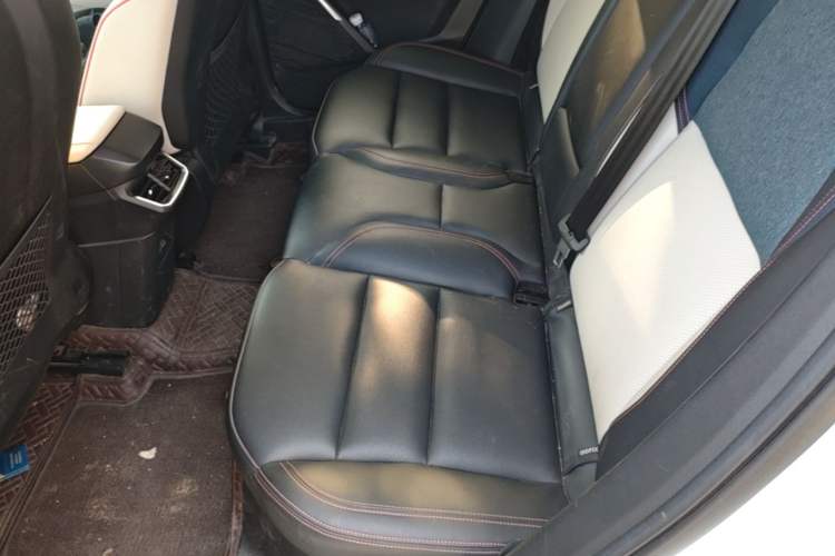 Used Lynk & Co 06 2020 1.5T YAO Halo Left Rear Seat