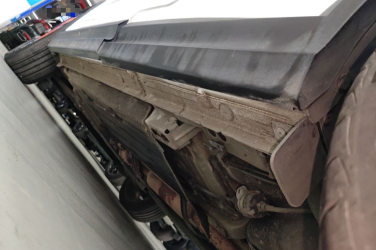 Used Lynk & Co 06 2020 1.5T YAO Halo Left Side Sill