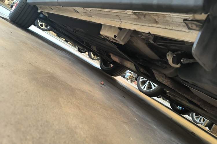 Used Lynk & Co 06 2020 1.5T YAO Halo Left Side Sill