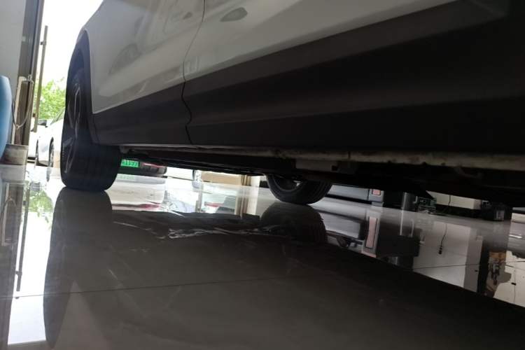 Used Lynk & Co 06 2020 1.5T JinPro model Left Side Sill