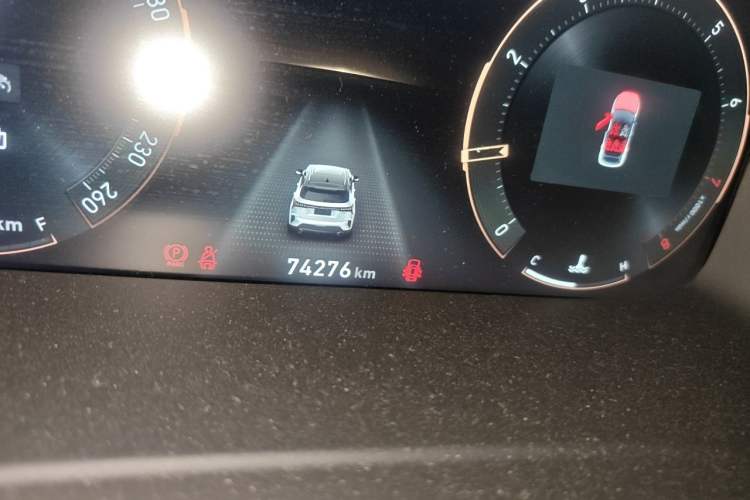 Used Lynk & Co 06 2020 1.5T YAO Halo Odometer Close Up