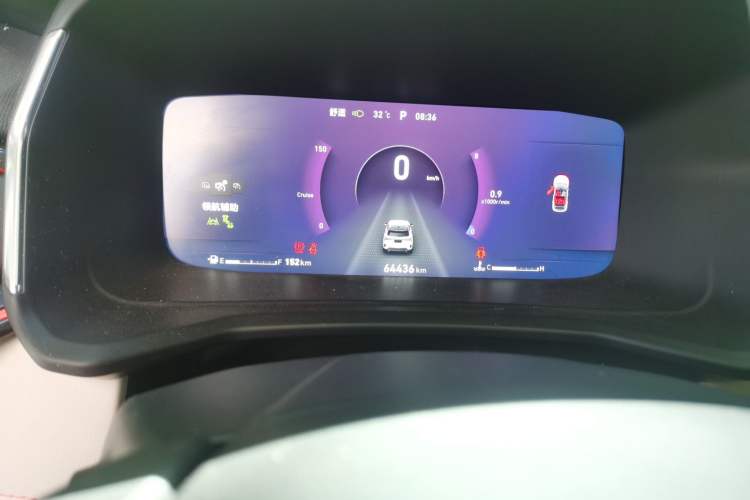 Used Lynk & Co 06 2020 1.5T YAO Halo Odometer Close Up