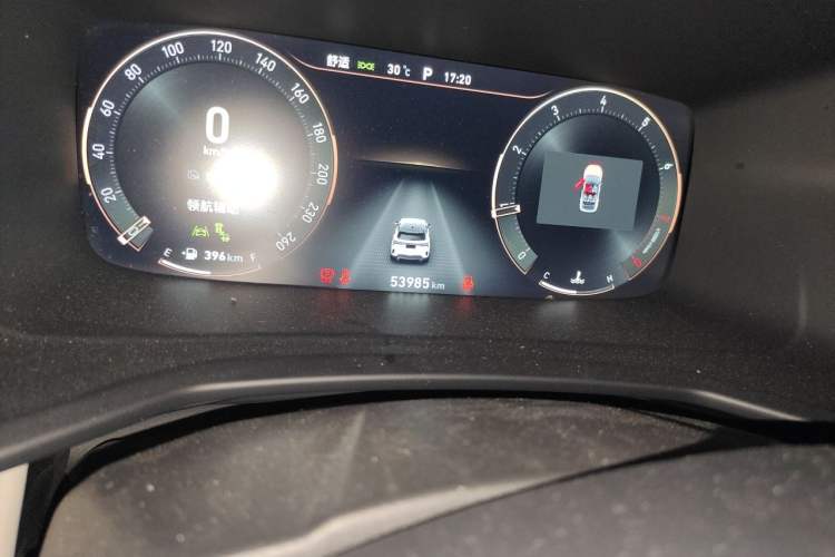Used Lynk & Co 06 2020 1.5T YAO Halo Odometer Close Up