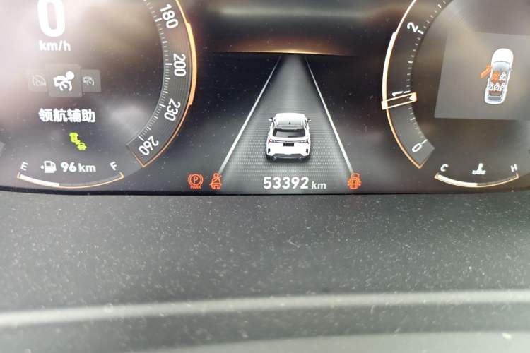 Used Lynk & Co 06 2020 1.5T YAO Halo Odometer Close Up