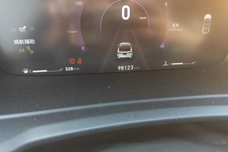 Used Lynk & Co 06 2020 1.5T YAO Halo Odometer Close Up