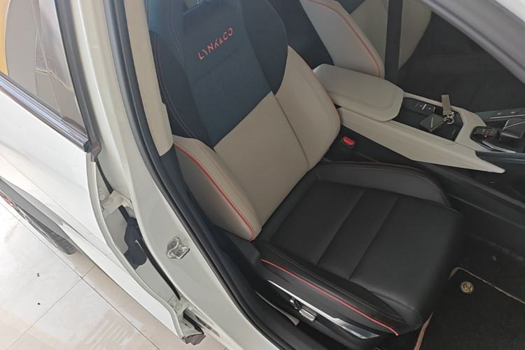 Used Lynk & Co 06 2020 1.5T YAO Halo Right Front Seat