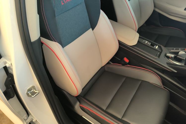 Used Lynk & Co 06 2020 1.5T YAO Halo Right Front Seat