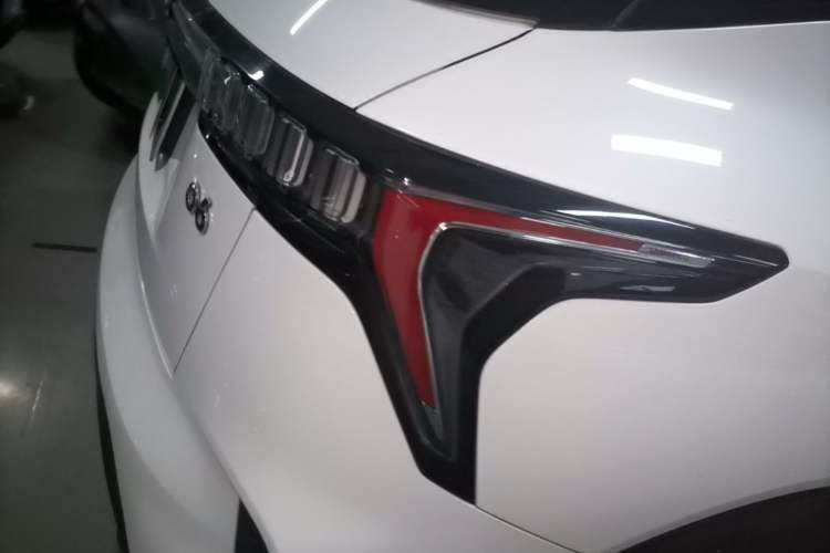 Used Lynk & Co 06 2020 1.5T YAO Halo Right Rear Taillight