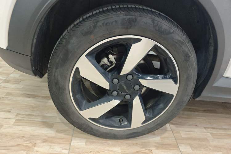 Used Lynk & Co 06 2020 1.5T JinPro model Right Rear Wheel Hub