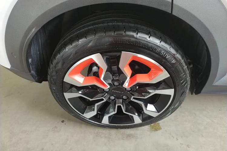 Used Lynk & Co 06 2020 1.5T YAO Halo Right Rear Wheel Hub
