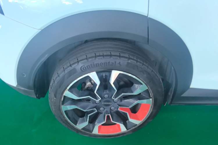 Used Lynk & Co 06 2020 1.5T YAO Halo Right Rear Wheel Hub