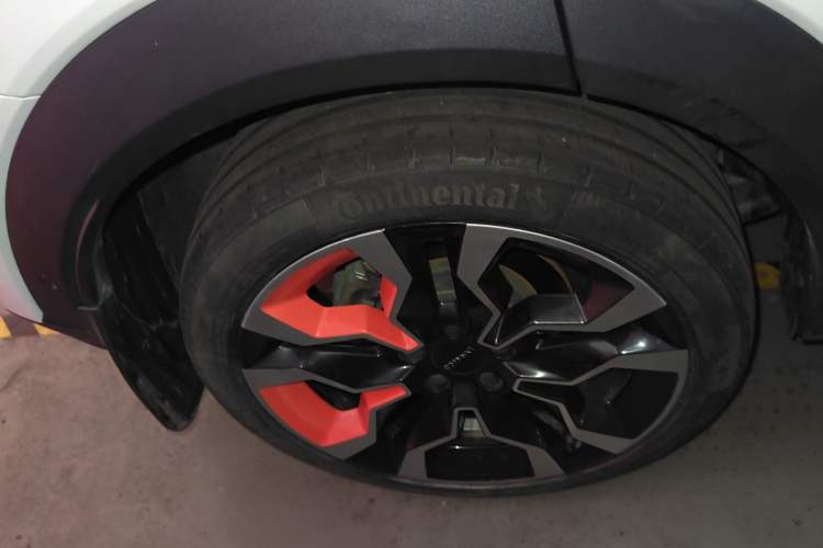 Used Lynk & Co 06 2020 1.5T YAO Halo Right Rear Wheel Hub
