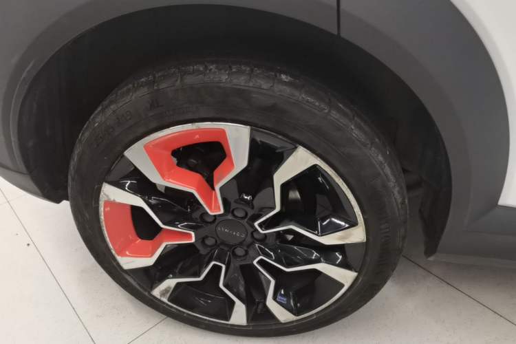 Used Lynk & Co 06 2020 1.5T YAO Halo Right Rear Wheel Hub