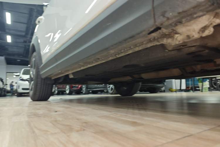 Used Lynk & Co 06 2020 1.5T JinPro model Right Side Sill