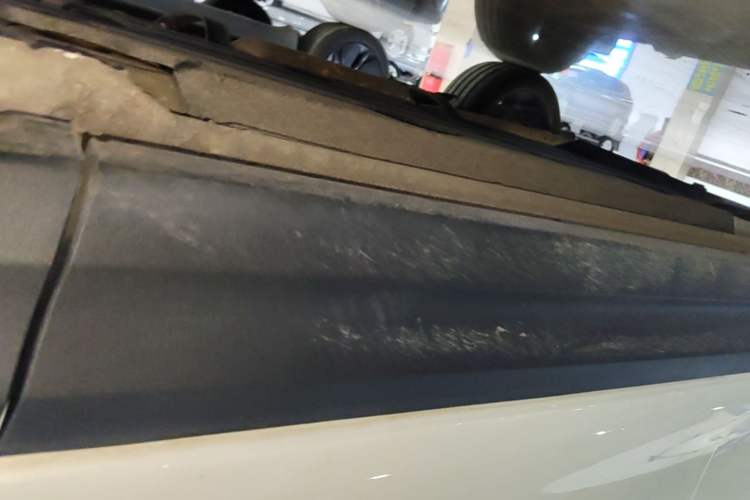 Used Lynk & Co 06 2020 1.5T YAO Halo Right Side Sill