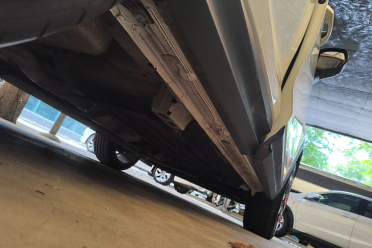Used Lynk & Co 06 2020 1.5T YAO Halo Right Side Sill