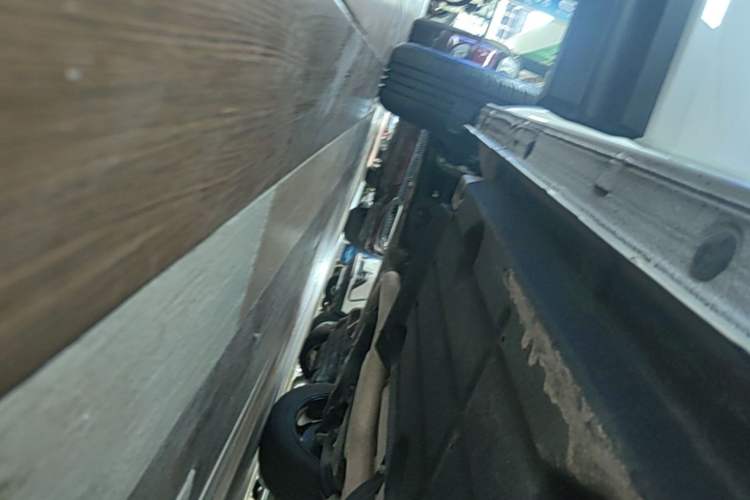 Used Lynk & Co 06 2020 1.5T JinPro model Right Side Sill