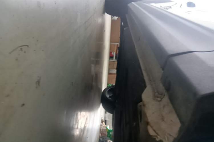 Used Lynk & Co 06 2020 1.5T YAO Halo Right Side Sill