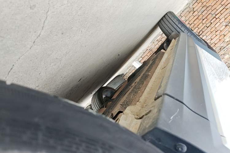 Used Lynk & Co 06 2020 1.5T YAO Halo Right Side Sill