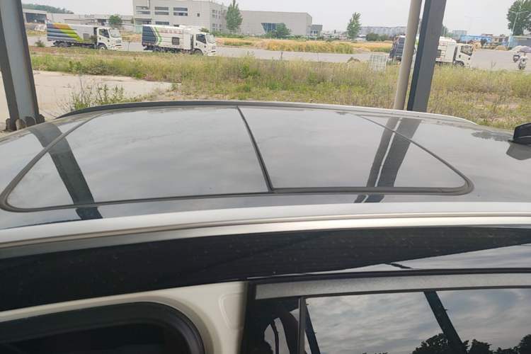 Used Lynk & Co 06 2020 1.5T JinPro model Roof