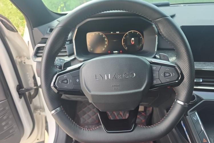 Used Lynk & Co 06 2020 1.5T JinPro model Steering Wheel