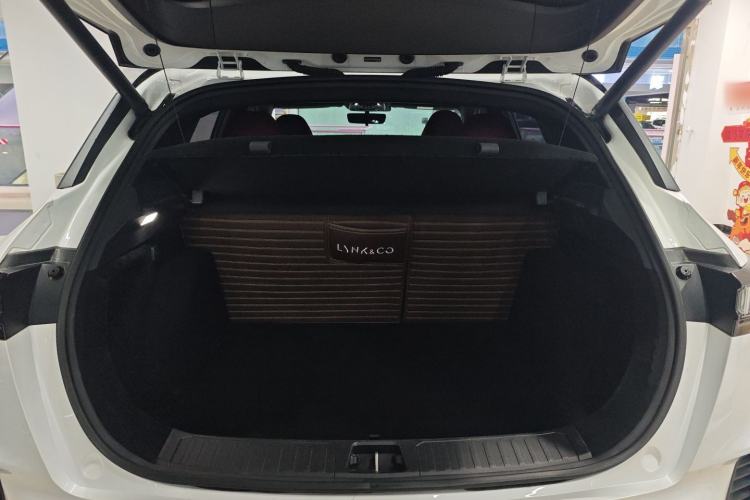 Used Lynk & Co 06 2020 1.5T JinPro model Trunk