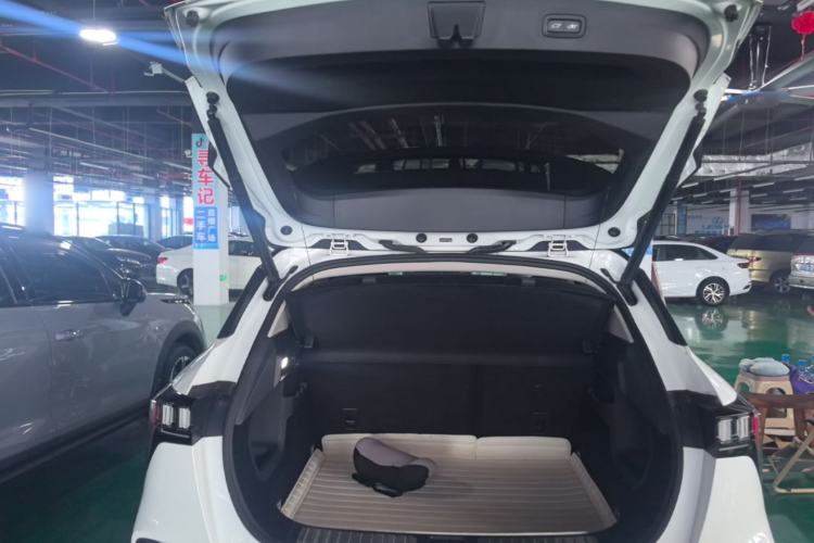 Used Lynk & Co 06 2020 1.5T YAO Halo Trunk
