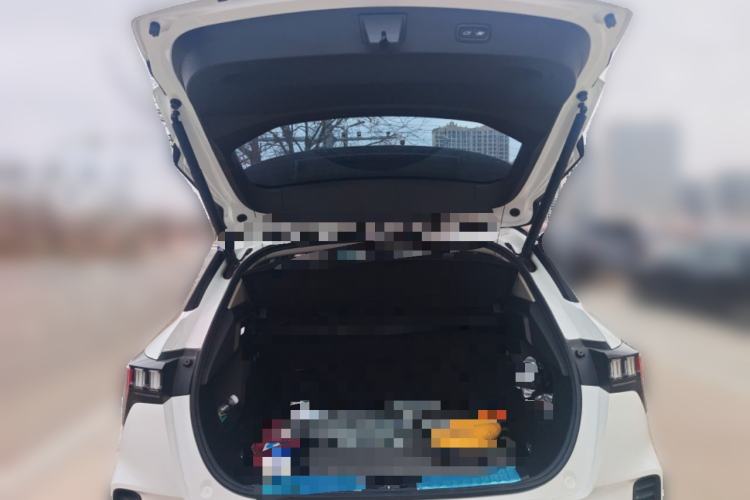 Used Lynk & Co 06 2020 1.5T YAO Halo Trunk